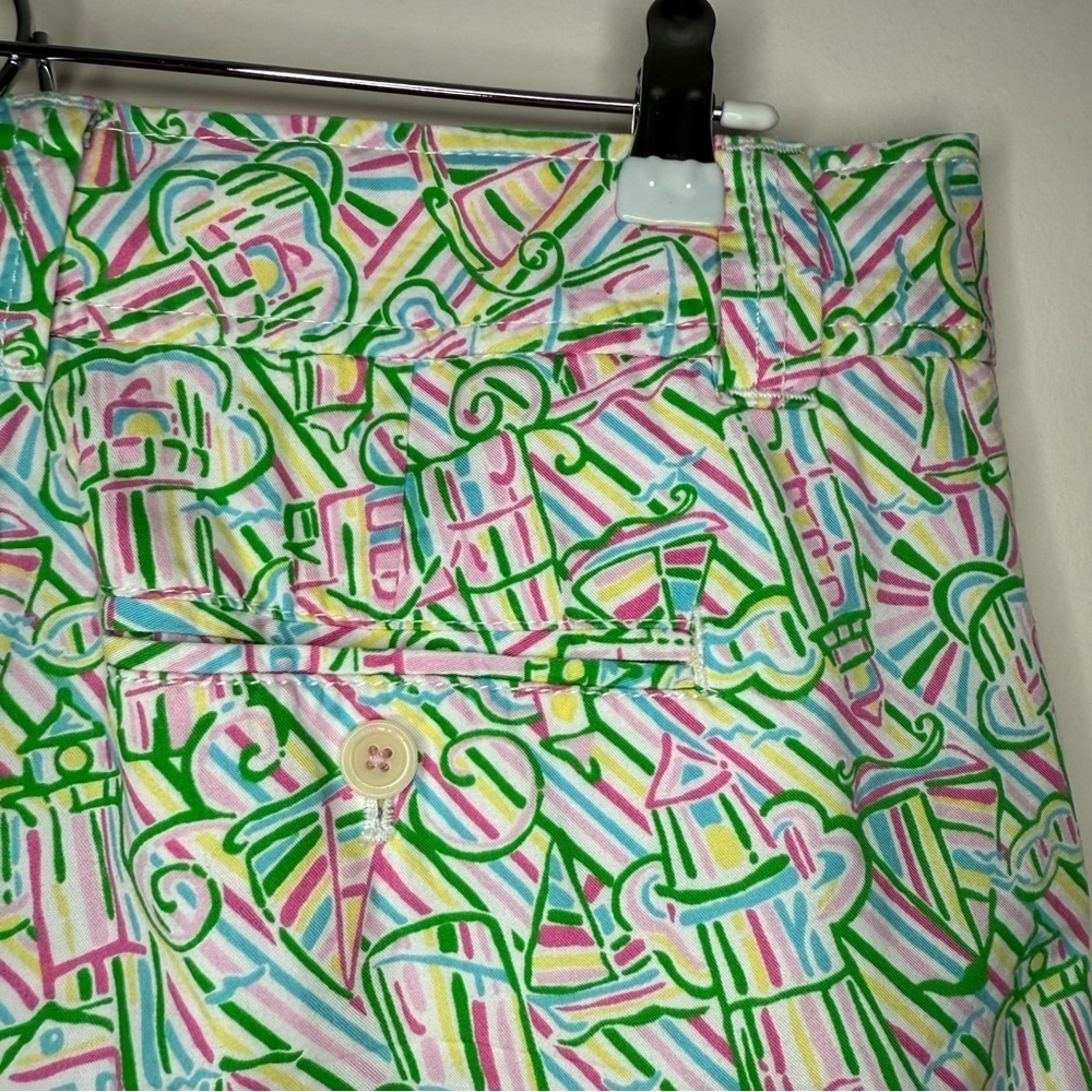 LILLY PULITZER Colorful Print Resort Fit Summer Beach Bermuda 9.5” Inseam Shorts - Picture 12 of 13